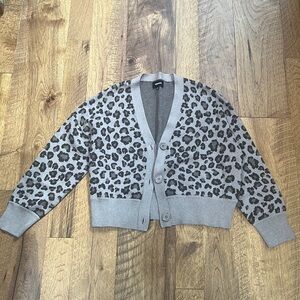 Monrow Woman’s Grey Leopard Cardigan Size XS